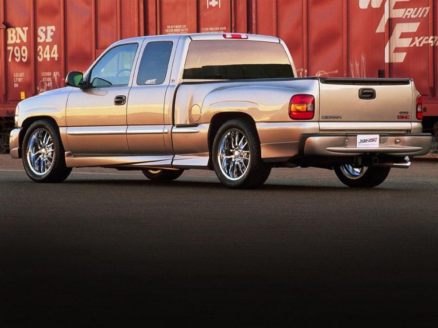  GMC Sierra Extended Cab by Xenon 1999 года  (фото 2 из 2)